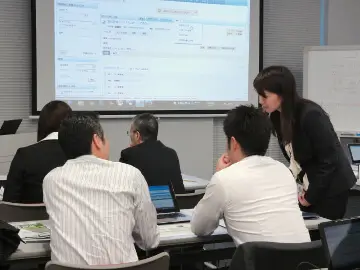 CSIRT運用支援ソリューション紹介セミナー1